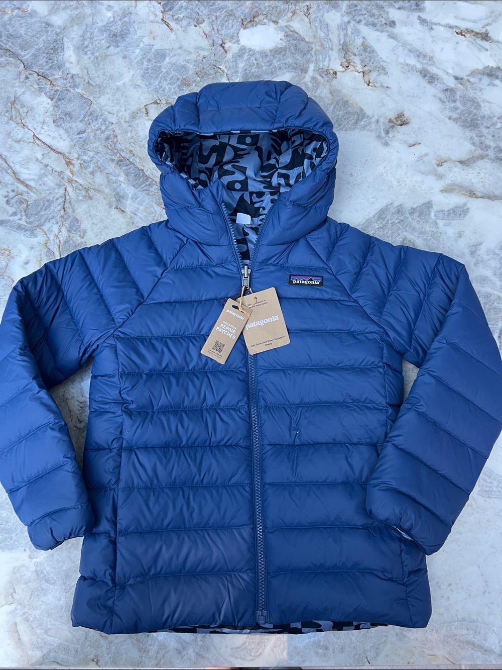 NWT Patagonia Kids unisex Reversible Down Sweater Hoody Blue Size S 7-8